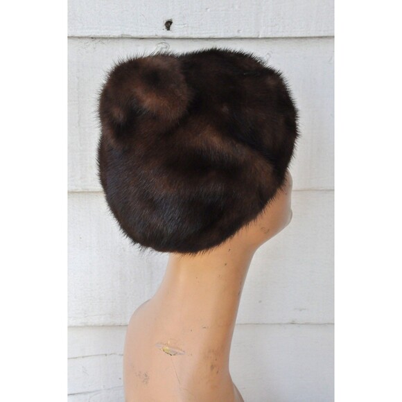 Vintage 40s Mink Fur Hat - Little Kiss Shaped Hat - Pixie Fur Hat Cocktail Party - Picture 4 of 5